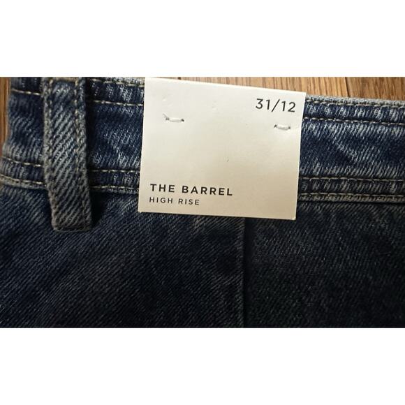 NWT LOFT High Rise Barrel Jeans Size 31/12 NEW - Picture 8 of 9